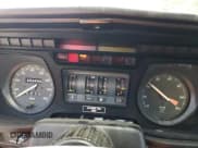 ✅ 1986 Jaguar XJ • VIN: SAJNV584XGC134035 • Lot: 56906985. Wystawiony na Copart z przebiegiem 22 429 mil. Bezpłatny archiwum sprzedaży aukcyjnych z USA i szczegółowy raport historii pojazdu na DreamBid. Zdjęcie 9.