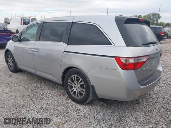 ✅ 2011 Honda Odyssey EX-L • VIN: 5FNRL5H64BB049775 • Lot: 43456710. Listed on IAAI with 183,653 mi. Free auction sales archive from the USA and detailed vehicle history report at DreamBid. Image 3.