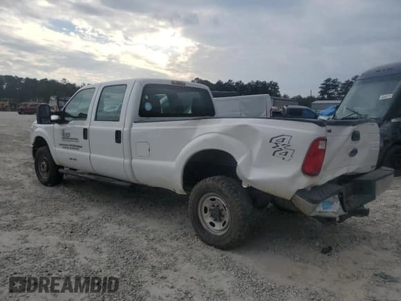✅ 2016 Ford F-250 XL • VIN: 1FT7W2B63GEA47515 • Lot: 96912615. Wystawiony na Copart z przebiegiem 243 739 mil. Bezpłatny archiwum sprzedaży aukcyjnych z USA i szczegółowy raport historii pojazdu na DreamBid. Zdjęcie 2.