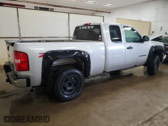 ✅ 2007 Chevrolet Silverado 1500 LTZ • VIN: 2GCEK19JX71650633 • Lot: 72831844. Listed on Copart with 129,861 mi. Free auction sales archive from the USA and detailed vehicle history report at DreamBid. Image 3.