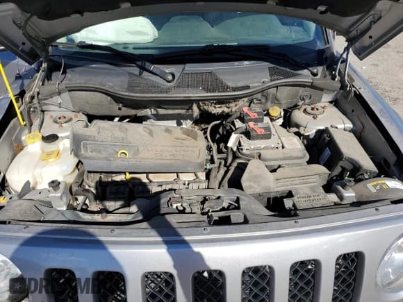 ✅ 2016 Jeep Patriot High Altitude • VIN: 1C4NJRFB6GD658134 • Lot: 87098675. Listed on Copart with 75,290 mi. Free auction sales archive from the USA and detailed vehicle history report at DreamBid. Image 12.
