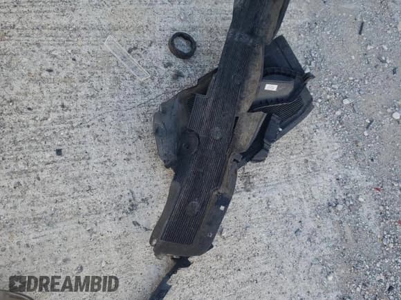 ✅ 2016 Hyundai Accent SE • VIN: KMHCT4AE8GU063853 • Лот: 71643363. Опубликован ранее на Copart с пробегом 119 501 миль. Бесплатный доступ к архиву аукционных продаж из США и подробный отчёт об истории автомобиля на DreamBid. Изображение 14.