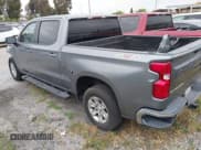 ✅ 2019 Chevrolet Silverado 1500 LT • VIN: 3GCPYDEK1KG242867 • Lot: 41342133. Wystawiony na IAAI z przebiegiem 119 442 mil. Bezpłatny archiwum sprzedaży aukcyjnych z USA i szczegółowy raport historii pojazdu na DreamBid. Zdjęcie 3.