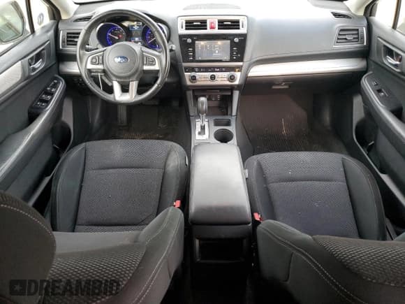 ✅ 2015 Subaru Outback Premium • VIN: 4S4BSBFC9F3298115 • Lot: 89855005. Listed on Copart with 140,270 mi. Free auction sales archive from the USA and detailed vehicle history report at DreamBid. Image 8.