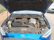 ✅ 2017 Ford Fusion Hybrid Titanium • VIN: 3FA6P0RU4HR388525 • Lot: 43136734. Wystawiony na IAAI z przebiegiem 206 994 mil. Bezpłatny archiwum sprzedaży aukcyjnych z USA i szczegółowy raport historii pojazdu na DreamBid. Zdjęcie 10.