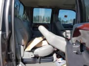 ✅ 2005 Ford F-250 XL • VIN: 1FTSW21P05EC31103 • Lot: 41966914. Listed on IAAI with 154,095 mi. Free auction sales archive from the USA and detailed vehicle history report at DreamBid. Image 8.