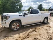 ✅ 2022 GMC Sierra 1500 Denali Ultimate • VIN: 1GTUUHET2NZ514460 • Лот: 67882624. Опубликован ранее на Copart с пробегом 26 252 миль. Бесплатный доступ к архиву аукционных продаж из США и подробный отчёт об истории автомобиля на DreamBid. Изображение 1.