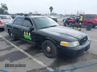 ✅ 2007 Ford Police Interceptor • VIN: 2FAHP71W97X121816 • Lot: 42032735. Wystawiony na IAAI z przebiegiem Nie podano. Bezpłatny archiwum sprzedaży aukcyjnych z USA i szczegółowy raport historii pojazdu na DreamBid. Zdjęcie 1.