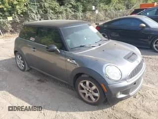 2008 MINI Hardtop S with VIN WMWMF73568TV34370, listed as a IAAI auction lot 43205743 with 135,710 mi miles and . Bid and sale history available at DreamBid. Image 1.