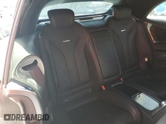 ✅ 2017 Mercedes-Benz S 63 AMG • VIN: WDDXK7JB3HA021129 • Лот: 57307315. Опубликован ранее на Copart с пробегом 64 378 миль. Бесплатный доступ к архиву аукционных продаж из США и подробный отчёт об истории автомобиля на DreamBid. Изображение 10.