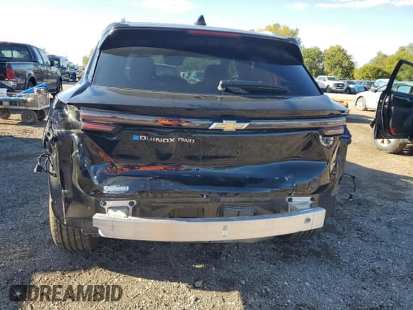 ✅ 2025 Chevrolet Equinox EV LT • VIN: 3GN7DLRR1SS176306 • Lot: 82260545. Wystawiony na Copart z przebiegiem 7 716 mil. Bezpłatny archiwum sprzedaży aukcyjnych z USA i szczegółowy raport historii pojazdu na DreamBid. Zdjęcie 6.