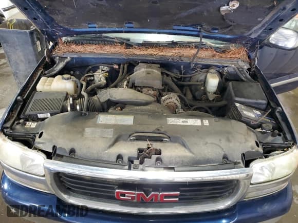 ✅ 2000 GMC Sierra 1500 SLE • VIN: 1GTEK14T4YZ130591 • Лот: 71564235. Опубликован ранее на Copart с пробегом 214 388 миль. Бесплатный доступ к архиву аукционных продаж из США и подробный отчёт об истории автомобиля на DreamBid. Изображение 11.