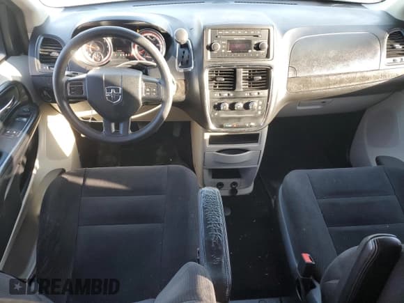 ✅ 2014 Dodge Grand Caravan SE 30th Anniversary • VIN: 2C4RDGBG6ER451669 • Лот: 87307735. Опубликован ранее на Copart с пробегом 178 934 миль. Бесплатный доступ к архиву аукционных продаж из США и подробный отчёт об истории автомобиля на DreamBid. Изображение 8.