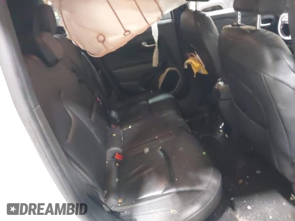 ✅ 2016 Jeep Renegade Limited • VIN: ZACCJBDT5GPD67846 • Lot: 42238110. Listed on IAAI with 135,095 mi. Free auction sales archive from the USA and detailed vehicle history report at DreamBid. Image 8.