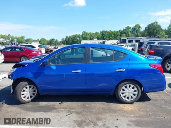 ✅ 2016 Nissan Versa SV • VIN: 3N1CN7APXGL829726 • Lot: 42894813. Listed on IAAI with 161,303 mi. Free auction sales archive from the USA and detailed vehicle history report at DreamBid. Image 15.