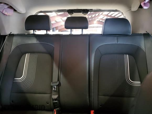 ✅ 2022 Hyundai Venue Limited • VIN: KMHRC8A33NU135331 • Lot: 43912335. Listed on Copart with 68,000 mi. Free auction sales archive from the USA and detailed vehicle history report at DreamBid. Image 10.