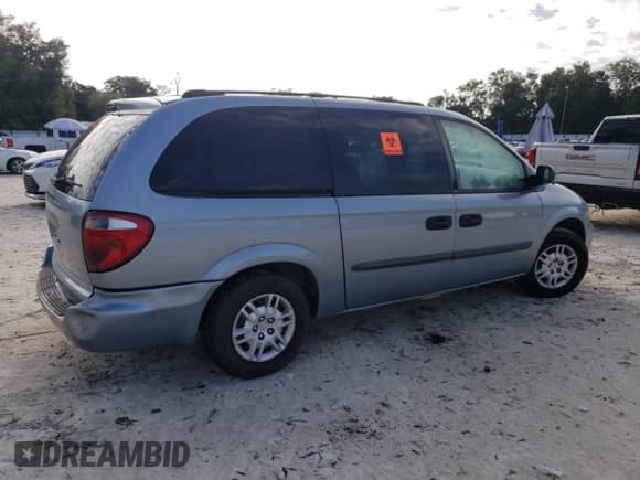 2005 Dodge Caravan SE с VIN 1D4GP24R45B362670, выставлен на аукционе Copart как лот 74986924 с пробегом Не указан миль и Списание • Salvage title. История ставок и продаж доступна на DreamBid. Изображение 3.