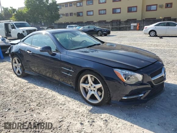 ✅ 2015 Mercedes-Benz SL 550 • VIN: WDDJK7DA8FF037495 • Lot: 69792115. Listed on Copart with 25,116 mi. Free auction sales archive from the USA and detailed vehicle history report at DreamBid. Image 4.