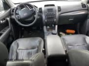 ✅ 2013 Kia Sorento EX • VIN: 5XYKUCA65DG323297 • Lot: 90975965. Listed on Copart with Not provided. Free auction sales archive from the USA and detailed vehicle history report at DreamBid. Image 8.