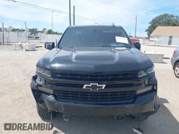 ✅ 2019 Chevrolet Silverado 1500 RST • VIN: 1GCUYEED1KZ113800 • Lot: 43293909. Wystawiony na IAAI z przebiegiem 115 803 mil. Bezpłatny archiwum sprzedaży aukcyjnych z USA i szczegółowy raport historii pojazdu na DreamBid. Zdjęcie 12.