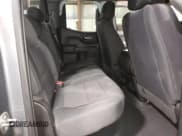 ✅ 2019 Chevrolet Silverado 1500 Custom • VIN: 1GCRYBEH4KZ308328 • Lot: 62193385. Wystawiony na Copart z przebiegiem 98 537 mil. Bezpłatny archiwum sprzedaży aukcyjnych z USA i szczegółowy raport historii pojazdu na DreamBid. Zdjęcie 10.