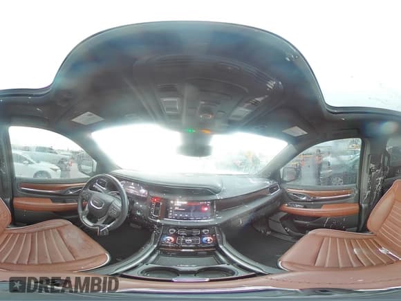 ✅ 2023 GMC Yukon XL Denali Ultimate • VIN: 1GKS2KKT1PR445363 • Lot: 60907785. Wystawiony na Copart z przebiegiem 36 496 mil. Bezpłatny archiwum sprzedaży aukcyjnych z USA i szczegółowy raport historii pojazdu na DreamBid. Zdjęcie 15.