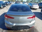 ✅ 2019 Hyundai Elantra SE • VIN: KMHD74LF0KU852585 • Lot: 43531562. Listed on IAAI with 62,240 mi. Free auction sales archive from the USA and detailed vehicle history report at DreamBid. Image 16.