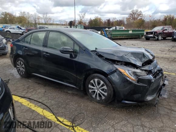 ✅ 2022 Toyota Corolla Hybrid LE • VIN: JTDEAMDE7NJ059113 • Лот: 89562215. Опубликован ранее на Copart с пробегом 108 890 миль. Бесплатный доступ к архиву аукционных продаж из США и подробный отчёт об истории автомобиля на DreamBid. Изображение 4.
