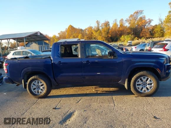 ✅ 2022 Nissan Frontier SV • VIN: 1N6ED1EKXNN639956 • Lot: 43634419. Wystawiony na IAAI z przebiegiem 52 496 mil. Bezpłatny archiwum sprzedaży aukcyjnych z USA i szczegółowy raport historii pojazdu na DreamBid. Zdjęcie 13.