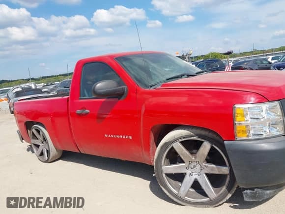✅ 2008 Chevrolet Silverado 1500 Work Truck • VIN: 1GCEC14C88Z290521 • Lot: 43341686. Listed on IAAI with 279,134 mi. Free auction sales archive from the USA and detailed vehicle history report at DreamBid. Image 13.