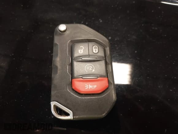 ✅ 2021 Jeep Wrangler Unlimited Rubicon • VIN: 1C4HJXFG9MW736127 • Lot: 42213072. Wystawiony na IAAI z przebiegiem 60 865 mil. Bezpłatny archiwum sprzedaży aukcyjnych z USA i szczegółowy raport historii pojazdu na DreamBid. Zdjęcie 11.