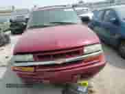 2002 Chevrolet Blazer LS z VIN 1GNDT13W42K185991, wystawiony jako Copart lot #70605164 z przebiegiem 208 342 mil mil oraz Szkoda całkowita • Salvage title. Historia ofert i sprzedaży dostępna na DreamBid. Obrazek 11.