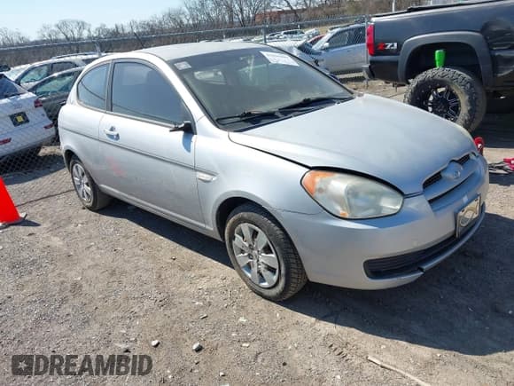 ✅ 2010 Hyundai Accent GS • VIN: KMHCM3AC0AU150904 • Лот: 41695905. Опубликован ранее на IAAI с пробегом 41 438 миль. Бесплатный доступ к архиву аукционных продаж из США и подробный отчёт об истории автомобиля на DreamBid. Изображение 1.