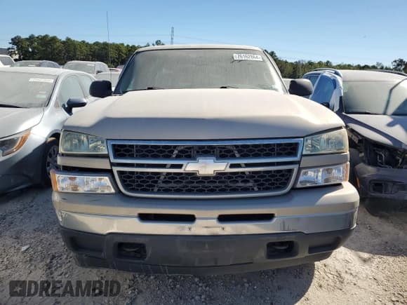 ✅ 2006 Chevrolet Silverado 1500 LT1 • VIN: 2GCEK13T161124187 • Лот: 76162864. Опубликован ранее на Copart с пробегом 238 791 миль. Бесплатный доступ к архиву аукционных продаж из США и подробный отчёт об истории автомобиля на DreamBid. Изображение 5.