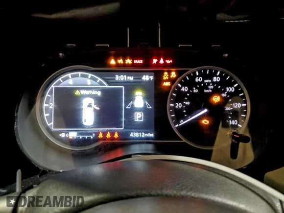 ✅ 2022 Nissan Versa SV • VIN: 3N1CN8EV6NL853825 • Lot: 95205885. Wystawiony na Copart z przebiegiem 43 812 mil. Bezpłatny archiwum sprzedaży aukcyjnych z USA i szczegółowy raport historii pojazdu na DreamBid. Zdjęcie 9.