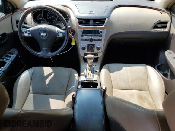 ✅ 2008 Chevrolet Malibu 2LT • VIN: 1G1ZJ577X84181822 • Lot: 59051185. Wystawiony na Copart z przebiegiem 197 886 mil. Bezpłatny archiwum sprzedaży aukcyjnych z USA i szczegółowy raport historii pojazdu na DreamBid. Zdjęcie 8.