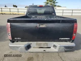 ✅ 2006 Isuzu i-Series S • VIN: 1GGCS198968703658 • Lot: 78546174. Wystawiony na Copart z przebiegiem 300 868 mil. Bezpłatny archiwum sprzedaży aukcyjnych z USA i szczegółowy raport historii pojazdu na DreamBid. Zdjęcie 6.