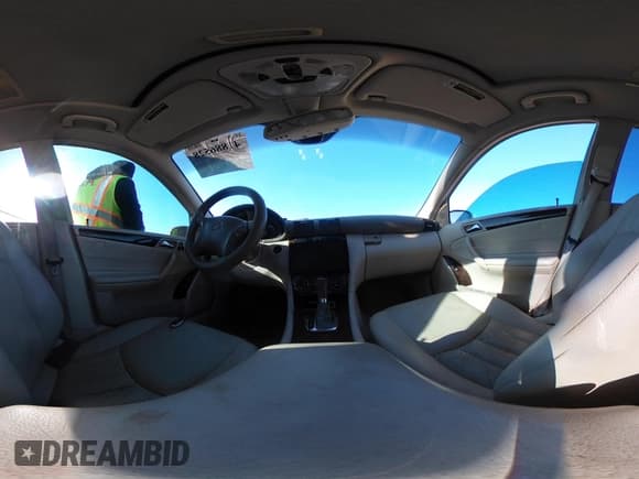 ✅ 2006 Mercedes-Benz C 280 Luxury • VIN: WDBRF92J06F755914 • Lot: 41886528. Wystawiony na IAAI z przebiegiem 182 423 mil. Bezpłatny archiwum sprzedaży aukcyjnych z USA i szczegółowy raport historii pojazdu na DreamBid. Zdjęcie 18.