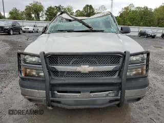 ✅ 2004 Chevrolet Silverado 1500 Work Truck • VIN: 1GCEC19X84Z287768 • Лот: 74089964. Опубликован ранее на Copart с пробегом Не указан. Бесплатный доступ к архиву аукционных продаж из США и подробный отчёт об истории автомобиля на DreamBid. Изображение 5.
