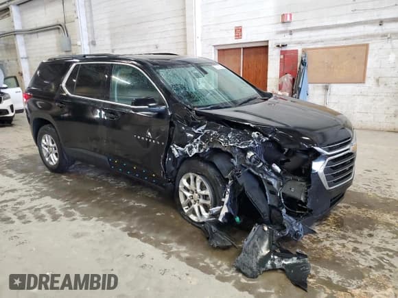 ✅ 2021 Chevrolet Traverse LT Cloth • VIN: 1GNEVGKW1MJ257693 • Lot: 72701884. Wystawiony na Copart z przebiegiem 62 082 mil. Bezpłatny archiwum sprzedaży aukcyjnych z USA i szczegółowy raport historii pojazdu na DreamBid. Zdjęcie 4.