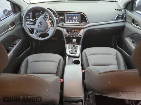 ✅ 2018 Hyundai Elantra SEL • VIN: 5NPD84LF6JH258755 • Lot: 87052065. Listed on Copart with 84,314 mi. Free auction sales archive from the USA and detailed vehicle history report at DreamBid. Image 8.