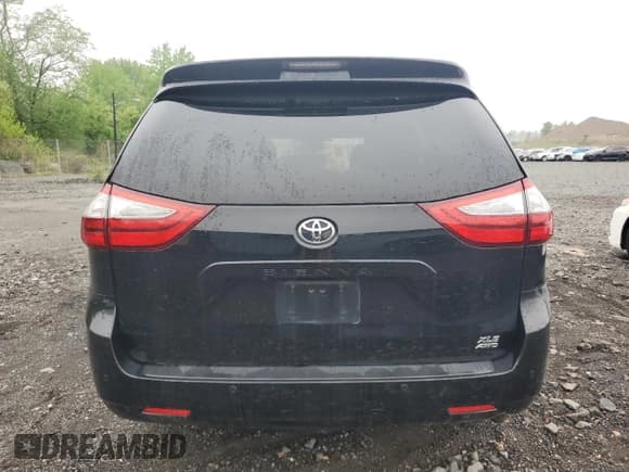 ✅ 2015 Toyota Sienna Limited • VIN: 5TDDK3DC2FS126562 • Lot: 55943875. Listed on Copart with 77,688 mi. Free auction sales archive from the USA and detailed vehicle history report at DreamBid. Image 6.