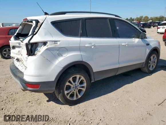 ✅ 2018 Ford Escape SE • VIN: 1FMCU9GD0JUC78448 • Lot: 85408185. Wystawiony na Copart z przebiegiem 55 779 mil. Bezpłatny archiwum sprzedaży aukcyjnych z USA i szczegółowy raport historii pojazdu na DreamBid. Zdjęcie 3.