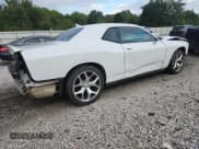 ✅ 2015 Dodge Challenger SXT Plus • VIN: 2C3CDZBG9FH723998 • Lot: 81340545. Wystawiony na Copart z przebiegiem 165 647 mil. Bezpłatny archiwum sprzedaży aukcyjnych z USA i szczegółowy raport historii pojazdu na DreamBid. Zdjęcie 3.