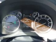 ✅ 2022 Lexus GX 460 • VIN: JTJKM7BX9N5311062 • Lot: 41775057. Wystawiony na IAAI z przebiegiem 42 279 mil. Bezpłatny archiwum sprzedaży aukcyjnych z USA i szczegółowy raport historii pojazdu na DreamBid. Zdjęcie 7.