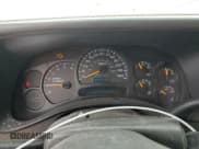 ✅ 2005 GMC Yukon SLE • VIN: 1GKEK13T45J261827 • Lot: 64165874. Wystawiony na Copart z przebiegiem 259 576 mil. Bezpłatny archiwum sprzedaży aukcyjnych z USA i szczegółowy raport historii pojazdu na DreamBid. Zdjęcie 9.