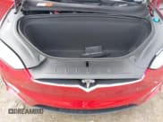 ✅ 2017 Tesla Model X 90D • VIN: 5YJXCBE20HF066492 • Lot: 43251497. Wystawiony na IAAI z przebiegiem 67 428 mil. Bezpłatny archiwum sprzedaży aukcyjnych z USA i szczegółowy raport historii pojazdu na DreamBid. Zdjęcie 10.