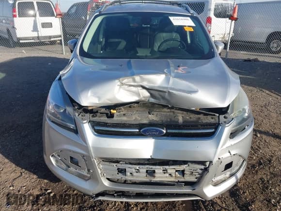 ✅ 2013 Ford Escape Titanium • VIN: 1FMCU0J90DUB50943 • Lot: 43658988. Listed on IAAI with 106,620 mi. Free auction sales archive from the USA and detailed vehicle history report at DreamBid. Image 6.