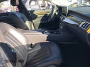 ✅ 2015 Mercedes-Benz CLS 400 • VIN: WDDLJ6FB3FA138825 • Lot: 43794014. Wystawiony na IAAI z przebiegiem 72 258 mil. Bezpłatny archiwum sprzedaży aukcyjnych z USA i szczegółowy raport historii pojazdu na DreamBid. Zdjęcie 5.