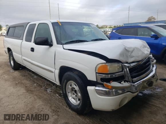 ✅ 2003 GMC Sierra 1500 • VIN: 1GTEC19T23E104562 • Лот: 38253722. Опубликован ранее на Copart с пробегом 315 846 миль. Бесплатный доступ к архиву аукционных продаж из США и подробный отчёт об истории автомобиля на DreamBid. Изображение 1.